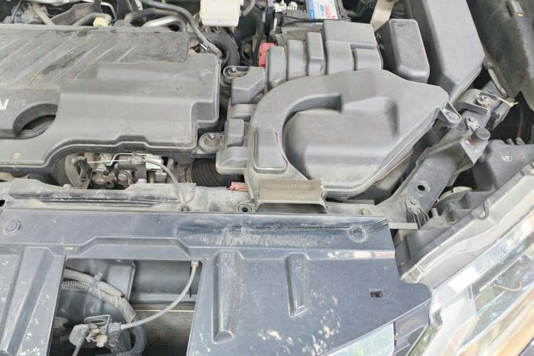 Used Nissan X-Trail 2021 2.0L CVT 2WD XL ITS 3-Row SmartConnect Seven-Seater Comfort Edition Engine Bay Left