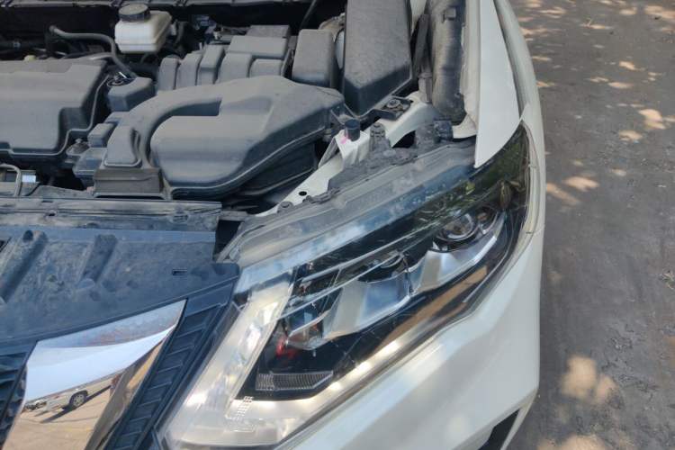 Used Nissan X-Trail 2021 2.0L CVT 2WD XL Premium Commemorative Edition Engine Bay Left