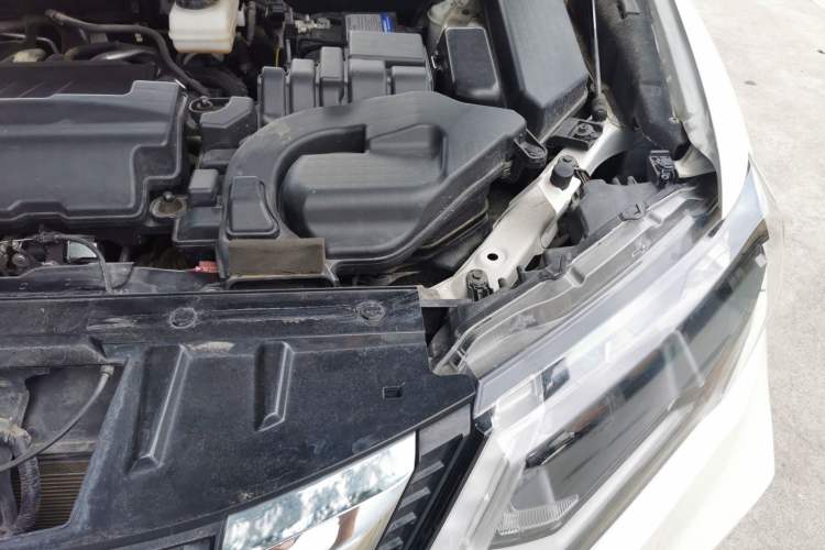 Used Nissan X-Trail 2021 2.0L CVT 2WD XL ITS SmartConnect Comfort Edition Engine Bay Left
