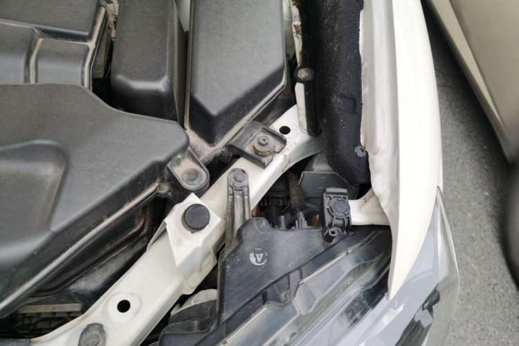 Used Nissan X-Trail 2021 2.0L CVT 2WD XL ITS Comfort Commemorative Edition Engine Bay Left