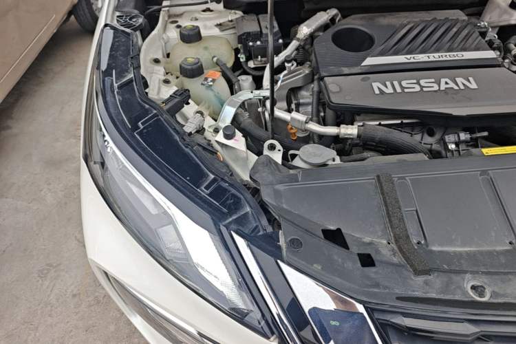 Used Nissan X-Trail 2021 VC-Turbo 300 CVT 2WD Luxury Edition Engine Bay Right