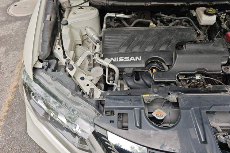 Used Nissan X-Trail 2021 2.0L CVT 2WD XL Premium Commemorative Edition Engine Bay Right