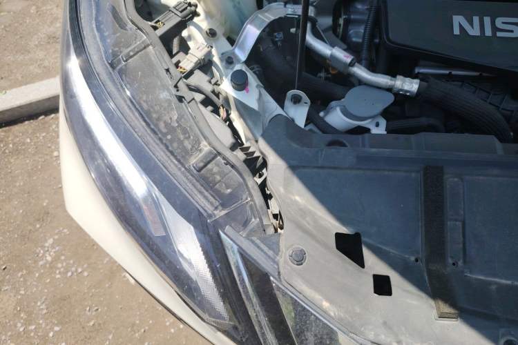 Used Nissan X-Trail 2021 VC-Turbo 300 CVT 4WD Luxury Edition Engine Bay Right