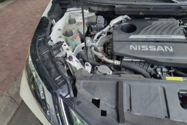 Used Nissan X-Trail 2021 VC-Turbo 300 CVT 4WD Luxury Edition 7-Seater Engine Bay Right