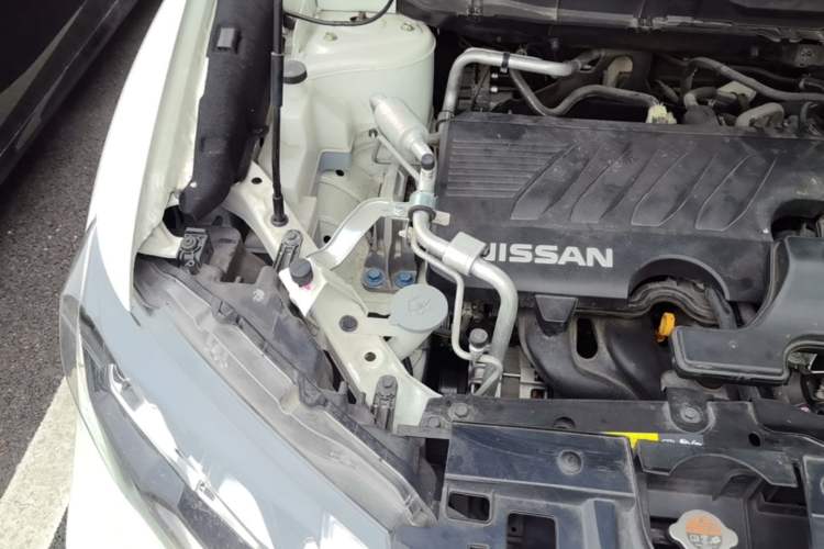 Used Nissan X-Trail 2021 2.0L CVT 2WD XL Premium Commemorative Edition Engine Bay Right