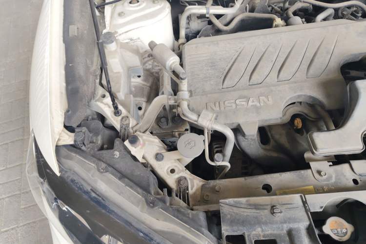 Used Nissan X-Trail 2021 2.0L CVT 2WD XL Premium Commemorative Edition Engine Bay Right