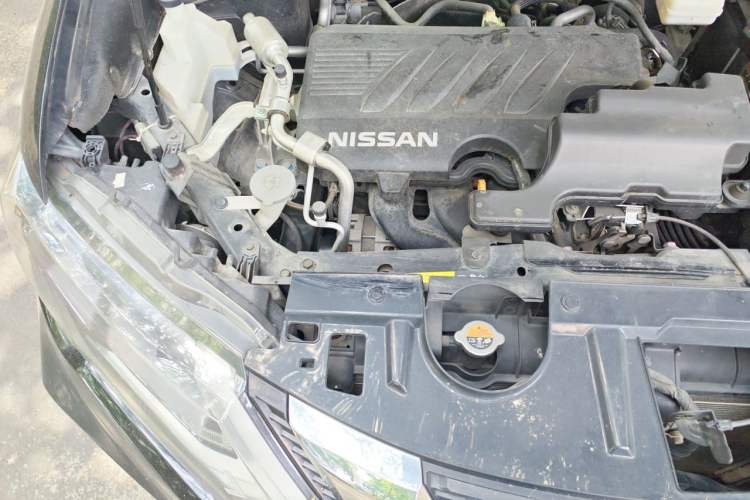 Used Nissan X-Trail 2021 2.0L CVT 2WD XL ITS 3-Row SmartConnect Seven-Seater Comfort Edition Engine Bay Right