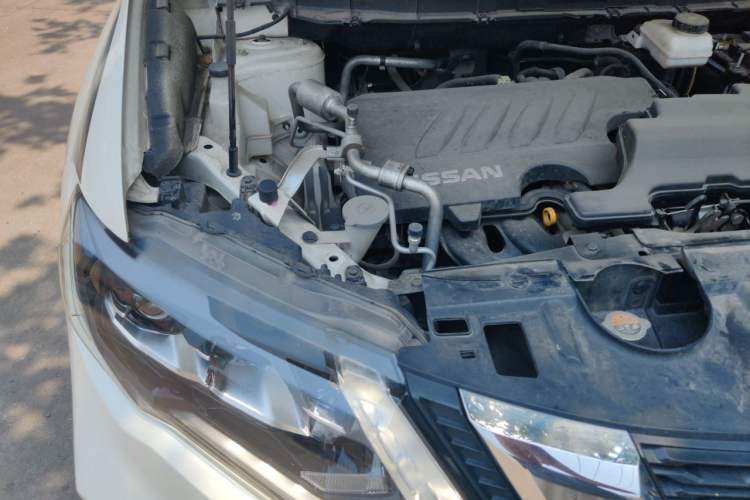 Used Nissan X-Trail 2021 2.0L CVT 2WD XL Premium Commemorative Edition Engine Bay Right