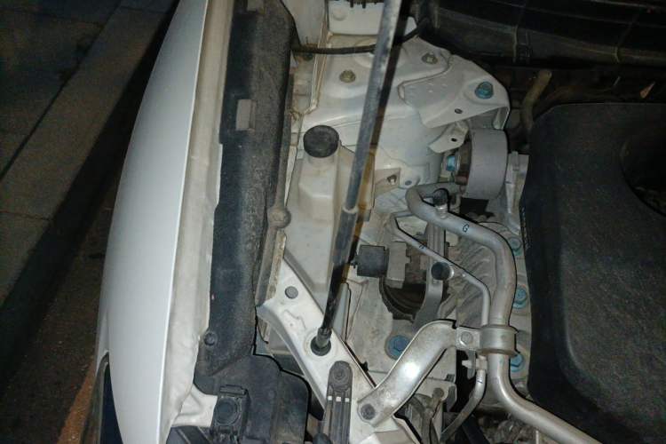 Used Nissan X-Trail 2021 2.5L CVT 4WD XL ITS Luxury Commemorative Edition Engine Bay Right
