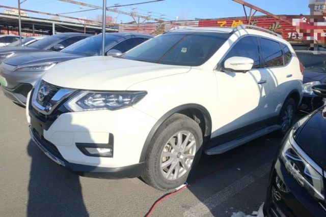 Ojetý Nissan X-Trail 2021 2.0L CVT 2WD XL Premium Commemorative Edition