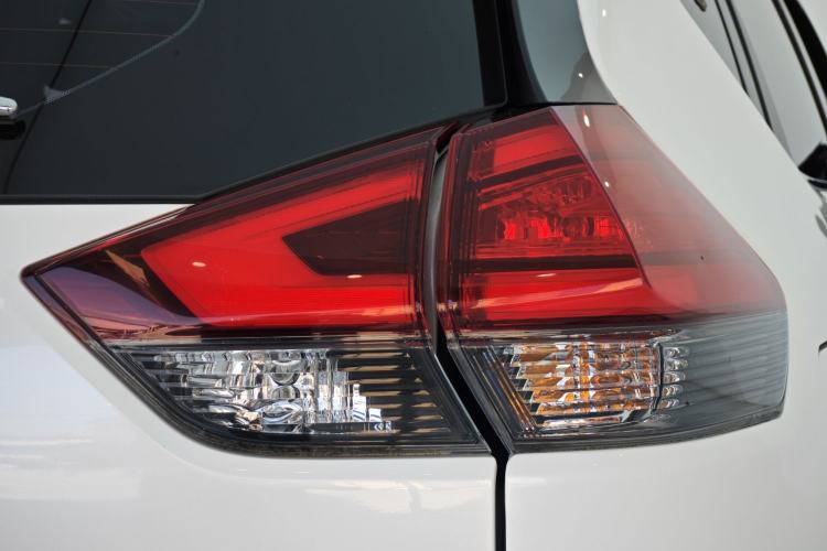 Used Nissan X-Trail 2021 2.5L CVT 4WD XL ITS Luxury Commemorative Edition Exterior 10