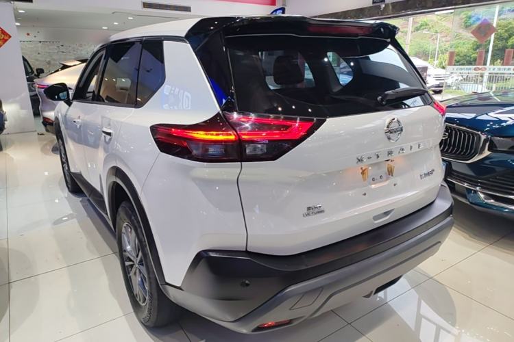 Used Nissan X-Trail 2021 VC-Turbo 300 CVT 2WD Luxury Edition 7-Seater Exterior 2