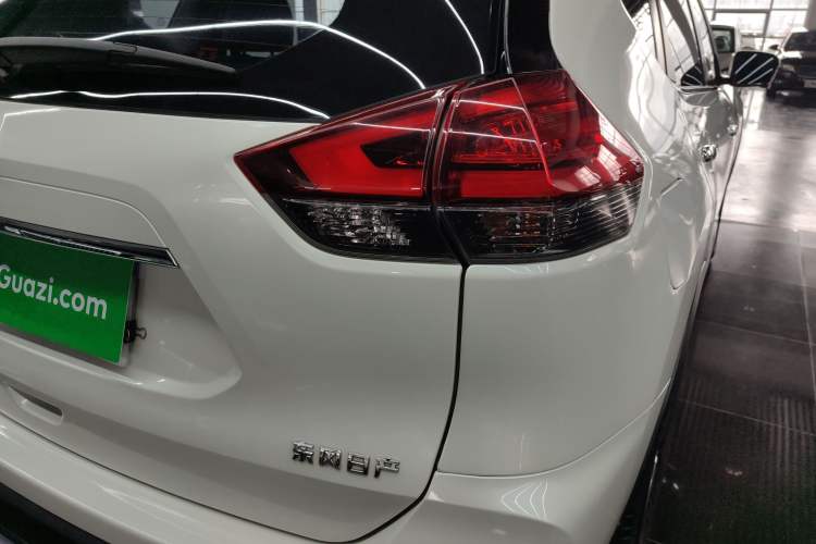 Used Nissan X-Trail 2021 2.0L CVT 2WD XL ITS Comfort Commemorative Edition Exterior 3