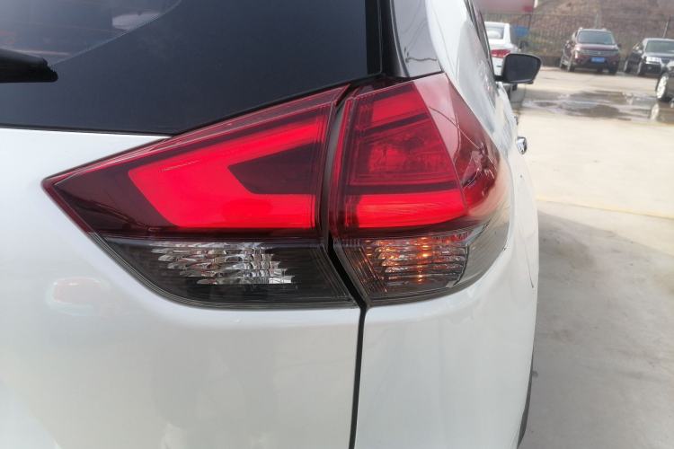 Used Nissan X-Trail 2021 2.0L CVT 2WD XL ITS Comfort Commemorative Edition Exterior 3