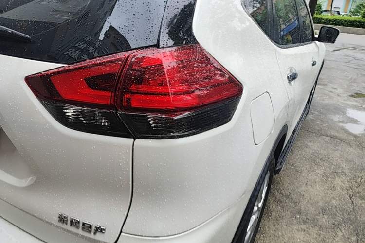 Used Nissan X-Trail 2021 2.0L CVT 2WD XL Premium Commemorative Edition Exterior 3