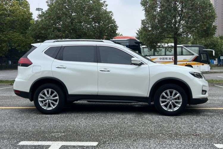 Used Nissan X-Trail 2021 2.0L CVT 2WD XL ITS SmartConnect Comfort Edition Exterior 4
