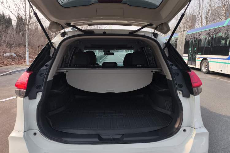 Used Nissan X-Trail 2021 2.5L CVT 4WD XL SmartConnect Leading Edition Exterior 7