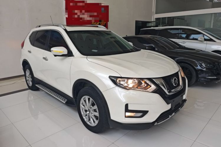 Used Nissan X-Trail 2021 2.0L CVT 2WD XL ITS SmartConnect Comfort Edition Front Right 45 Deg