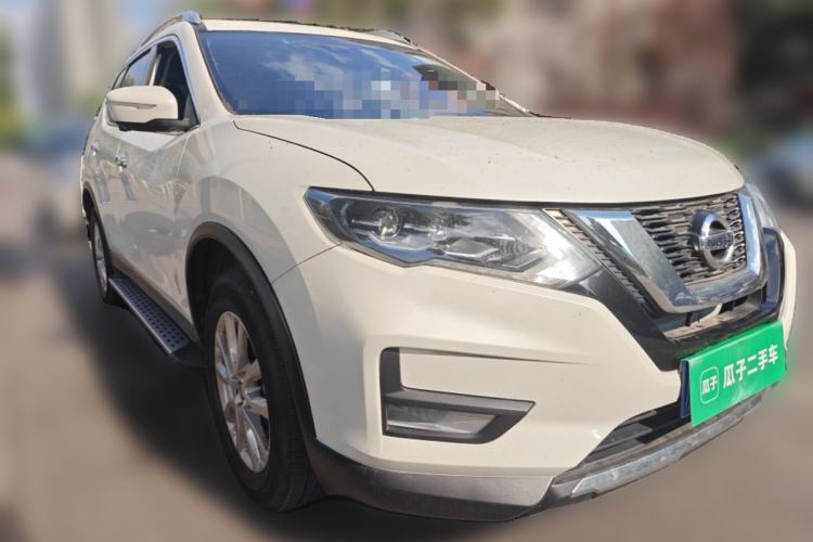 Used Nissan X-Trail 2021 2.0L CVT 2WD XL Premium SmartConnect Deluxe Edition Front Right 45 Deg