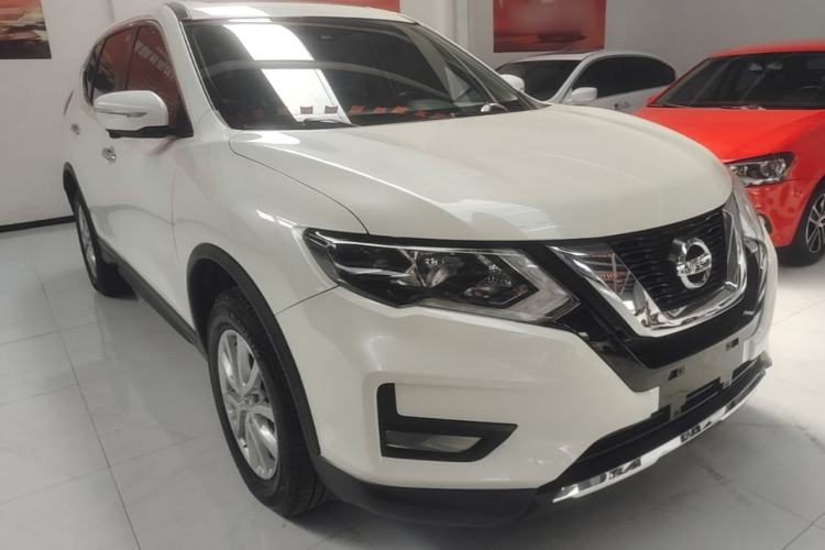 Used Nissan X-Trail 2021 2.0L CVT 2WD XL ITS SmartConnect Comfort Edition Front Right 45 Deg