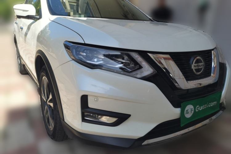 Used Nissan X-Trail 2021 2.5L CVT 4WD XL SmartConnect Leading Edition Front Right 45 Deg