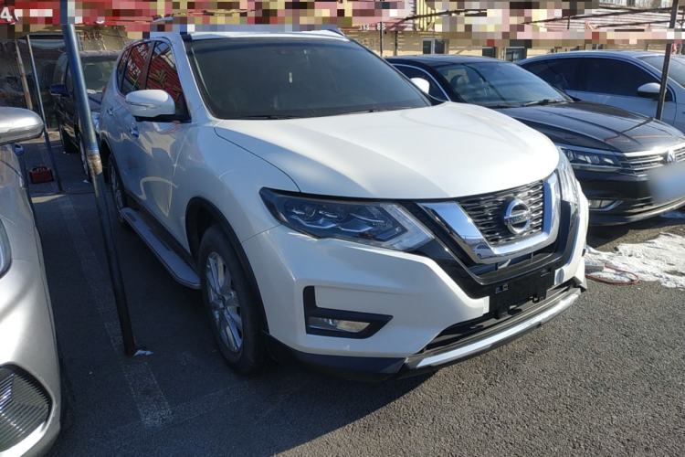 Used Nissan X-Trail 2021 2.0L CVT 2WD XL Premium Commemorative Edition Front Right 45 Deg