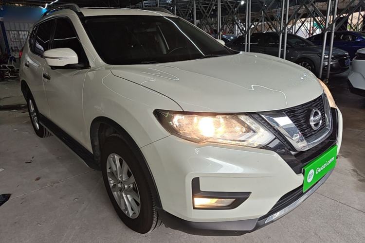 Used Nissan X-Trail 2021 2.0L CVT 2WD XL ITS SmartConnect Comfort Edition Front Right 45 Deg