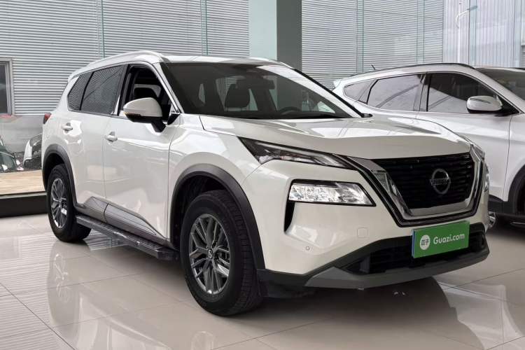 Used Nissan X-Trail 2021 VC-Turbo 300 CVT 2WD Luxury Edition Front Right 45 Deg