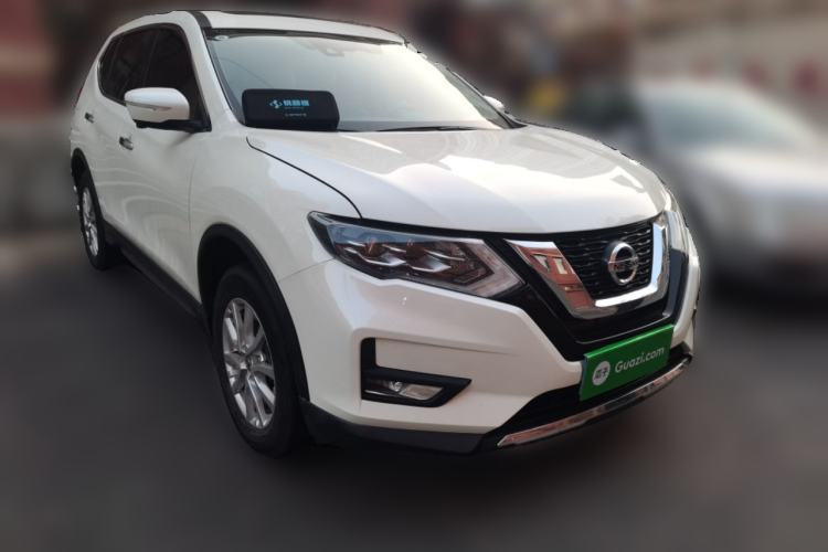 Used Nissan X-Trail 2021 2.0L CVT 2WD XL Premium SmartConnect Deluxe Edition Front Right 45 Deg