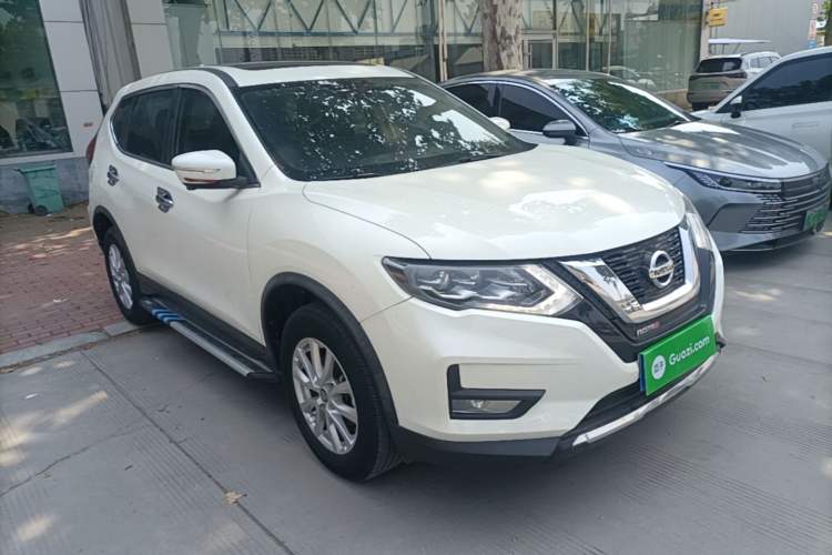 Used Nissan X-Trail 2021 2.0L CVT 2WD XL Premium SmartConnect Deluxe Edition Front Right 45 Deg