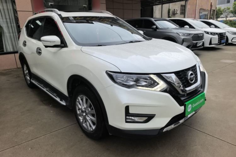 Used Nissan X-Trail 2021 2.0L CVT 2WD XL Premium Commemorative Edition Front Right 45 Deg