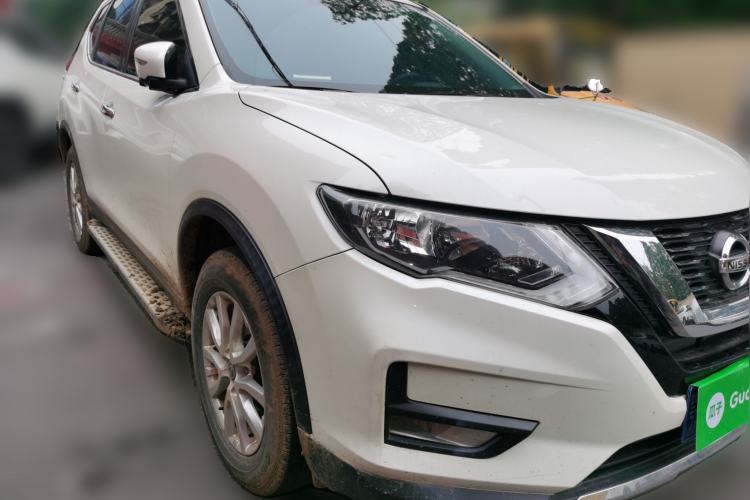 Used Nissan X-Trail 2021 2.0L CVT 2WD XL ITS Comfort Commemorative Edition Front Right 45 Deg