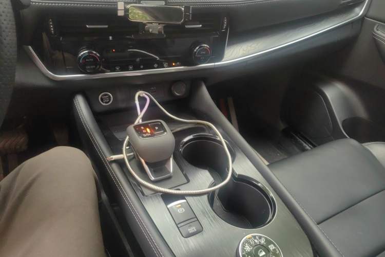 Used Nissan X-Trail 2021 VC-Turbo 300 CVT 4WD Luxury Edition Gear Lever