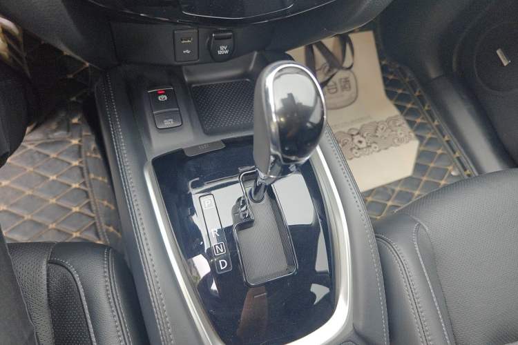 Used Nissan X-Trail 2021 2.5L CVT 4WD XL ITS Luxury Navigation Edition Gear Lever