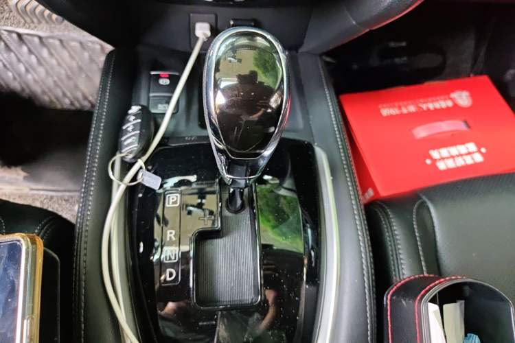 Used Nissan X-Trail 2021 2.5L CVT 4WD XL ITS 3-Row Luxury Flagship Edition Gear Lever
