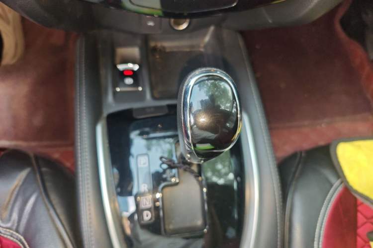 Used Nissan X-Trail 2021 2.0L CVT 2WD XL ITS Comfort Commemorative Edition Gear Lever