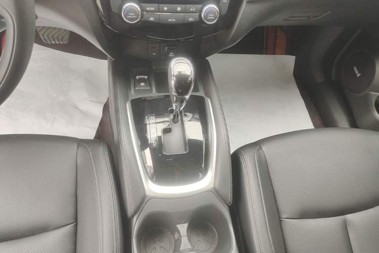 Used Nissan X-Trail 2021 2.5L CVT 4WD XL SmartConnect Leading Edition Gear Lever