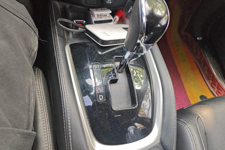 Used Nissan X-Trail 2021 2.0L CVT 2WD XL ITS SmartConnect Comfort Edition Gear Lever