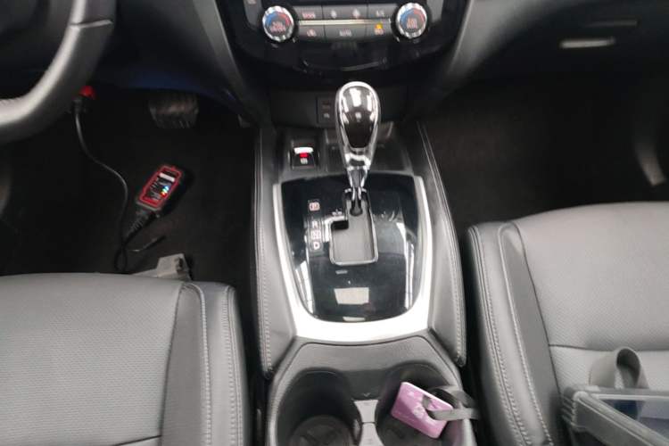 Used Nissan X-Trail 2021 2.0L CVT 2WD XL ITS Comfort Commemorative Edition Gear Lever