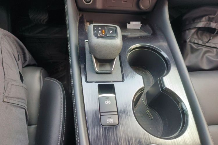 Used Nissan X-Trail 2021 VC-Turbo 300 CVT 4WD Luxury Edition Gear Lever