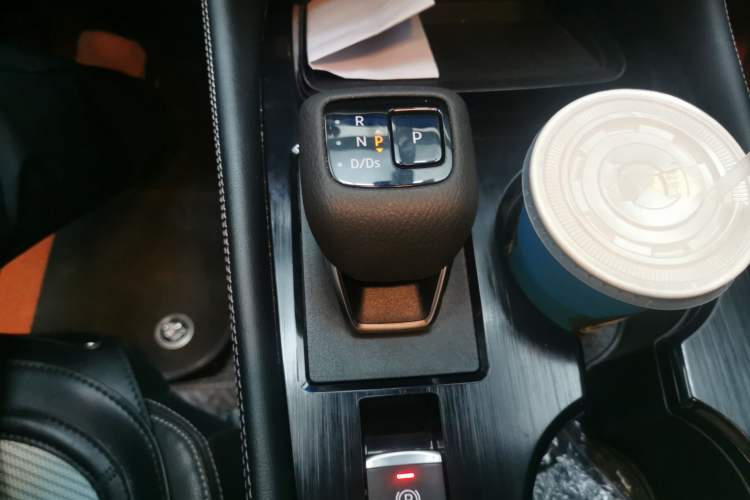 Used Nissan X-Trail 2021 VC-Turbo 300 CVT 2WD Luxury Edition Gear Lever
