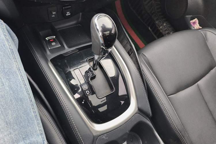 Used Nissan X-Trail 2021 2.0L CVT 2WD XL Premium Commemorative Edition Gear Lever