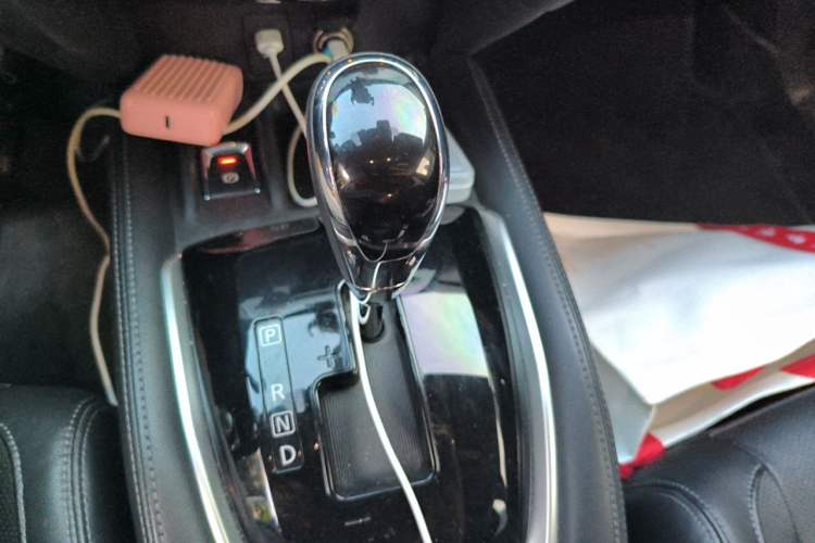 Used Nissan X-Trail 2021 2.0L CVT 2WD XL ITS SmartConnect Comfort Edition Gear Lever
