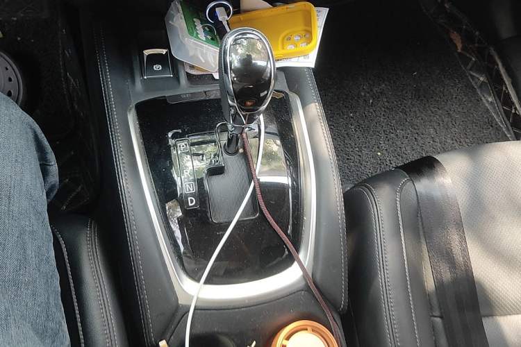 Used Nissan X-Trail 2021 2.0L CVT 2WD XL ITS SmartConnect Comfort Edition Gear Lever