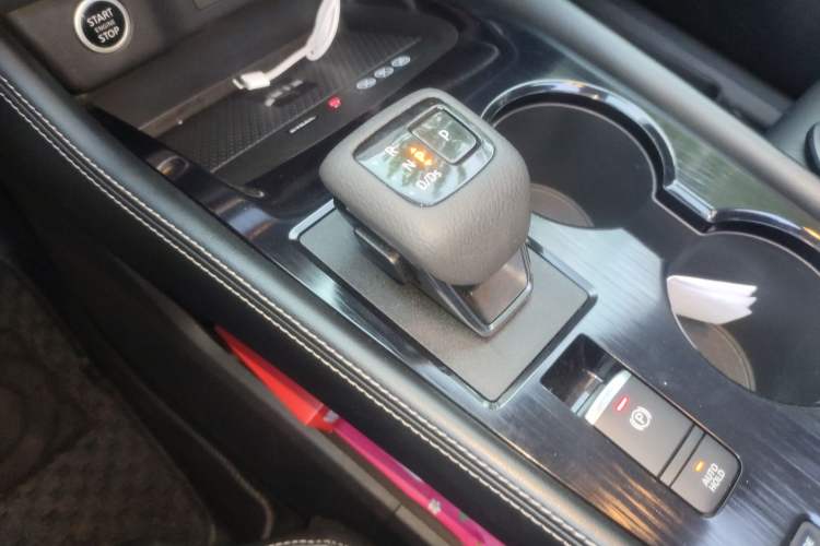 Used Nissan X-Trail 2021 VC-Turbo 300 CVT 2WD Luxury Edition Gear Lever