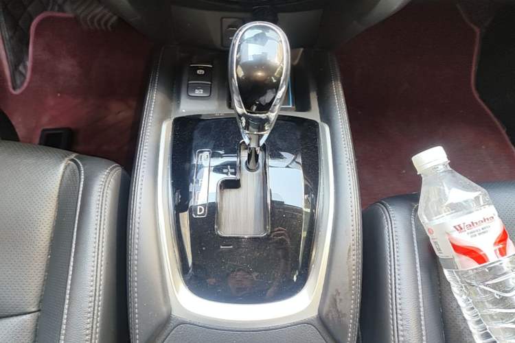 Used Nissan X-Trail 2021 2.5L CVT 4WD XL ITS Luxury Navigation Edition Gear Lever