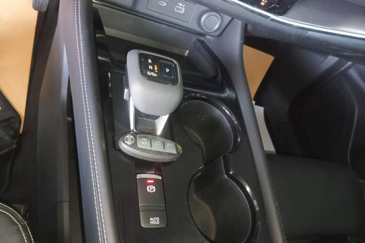 Used Nissan X-Trail 2021 VC-Turbo 300 CVT 2WD Luxury Edition Gear Lever