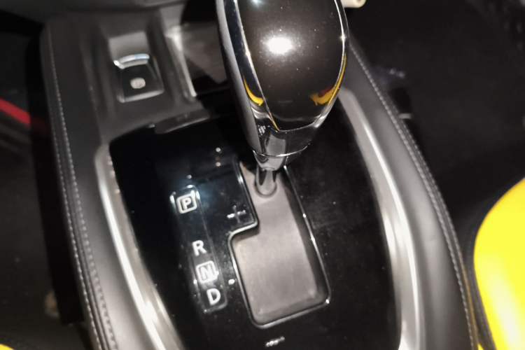 Used Nissan X-Trail 2021 2.0L CVT 2WD XL ITS Comfort Commemorative Edition Gear Lever