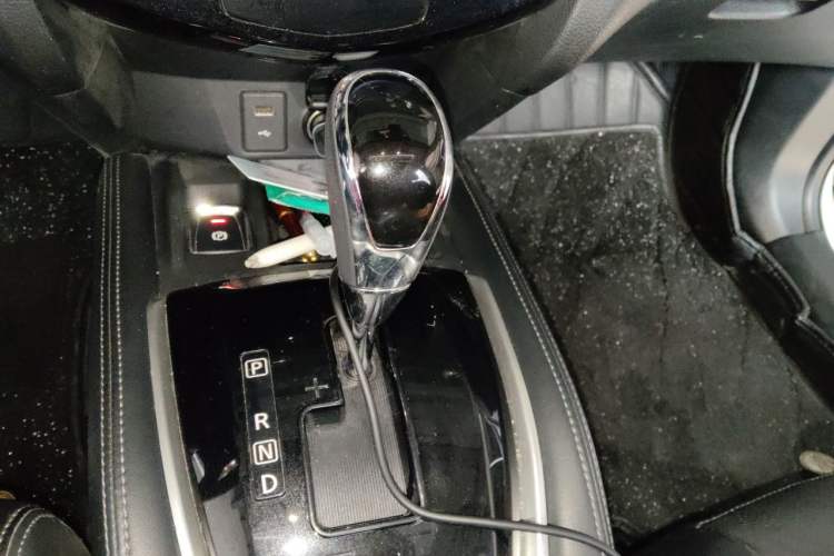 Used Nissan X-Trail 2021 2.0L CVT 2WD XL ITS Comfort Commemorative Edition Gear Lever