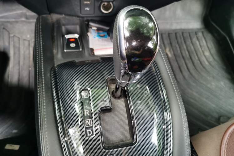 Used Nissan X-Trail 2021 2.0L CVT 2WD XL ITS SmartConnect Comfort Edition Gear Lever